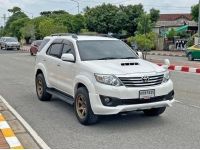 TOYOTA FORTUNER 3.0 V 4WD A/T ปี 2013 รูปที่ 2